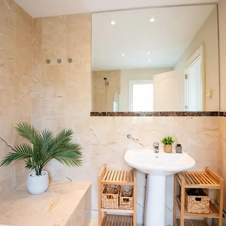 With Private Pool Sea Views & Peaceful Surroundings In Mijas Villa *
