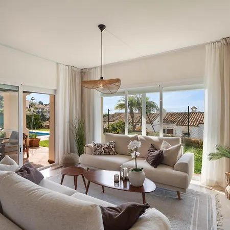 With Private Pool Sea Views & Peaceful Surroundings In Mijas Villa