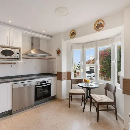 With Private Pool Sea Views & Peaceful Surroundings In Mijas *