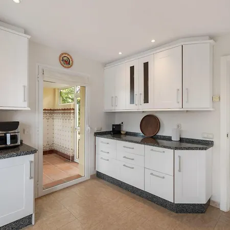With Private Pool Sea Views & Peaceful Surroundings In Mijas * Sitio de Calahonda