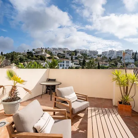 With Private Pool Sea Views & Peaceful Surroundings In Mijas * Sitio de Calahonda