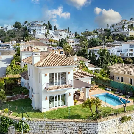 With Private Pool Sea Views & Peaceful Surroundings In Mijas *